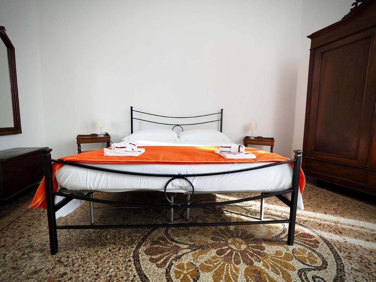 Appartement Dimora Sarzano Acquario - Genovabnb It *